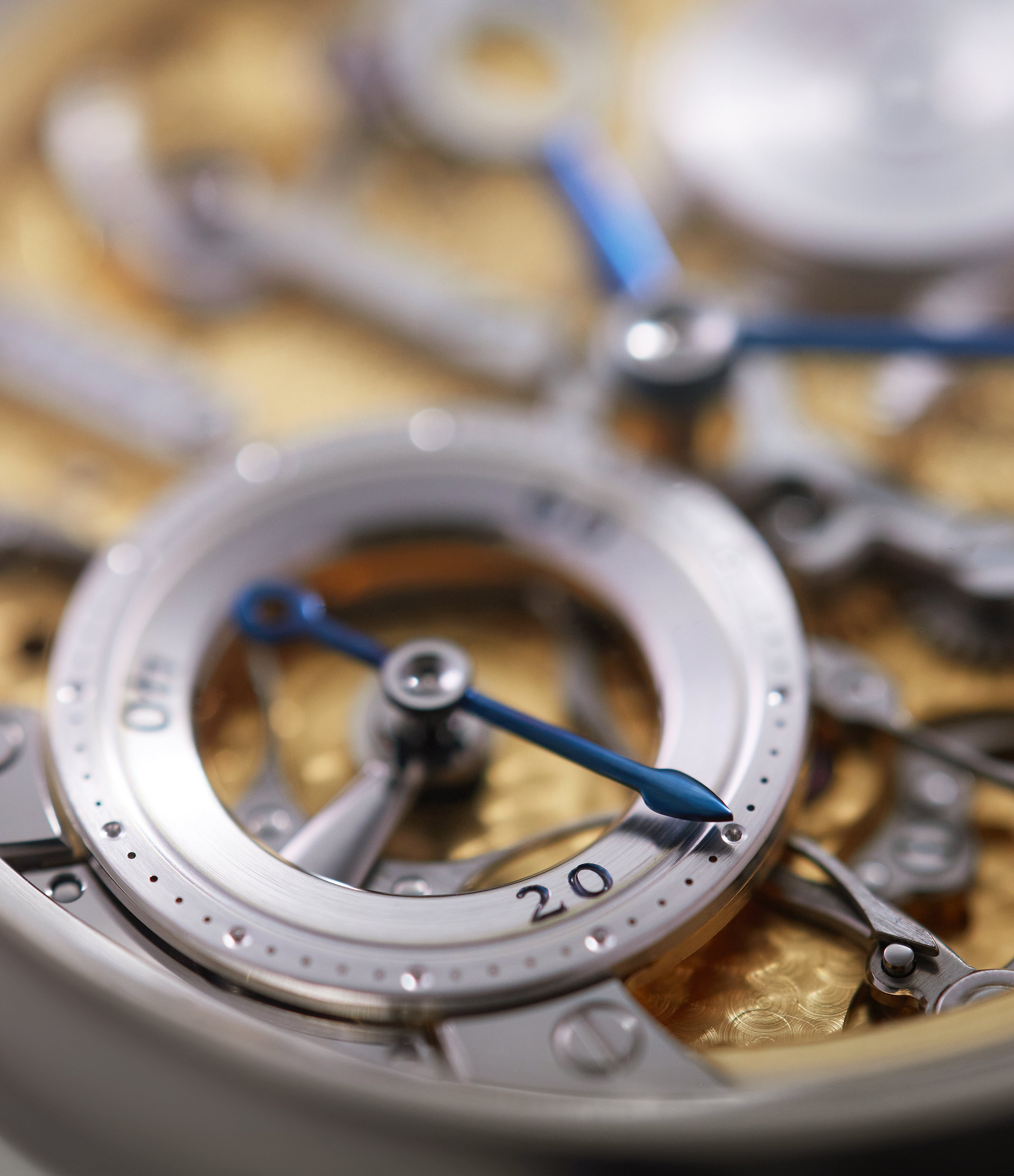 AKRIVIA Collectors Guide | AK-06 Calibre | Rexhep Rexhepi | Independent Watchmaking