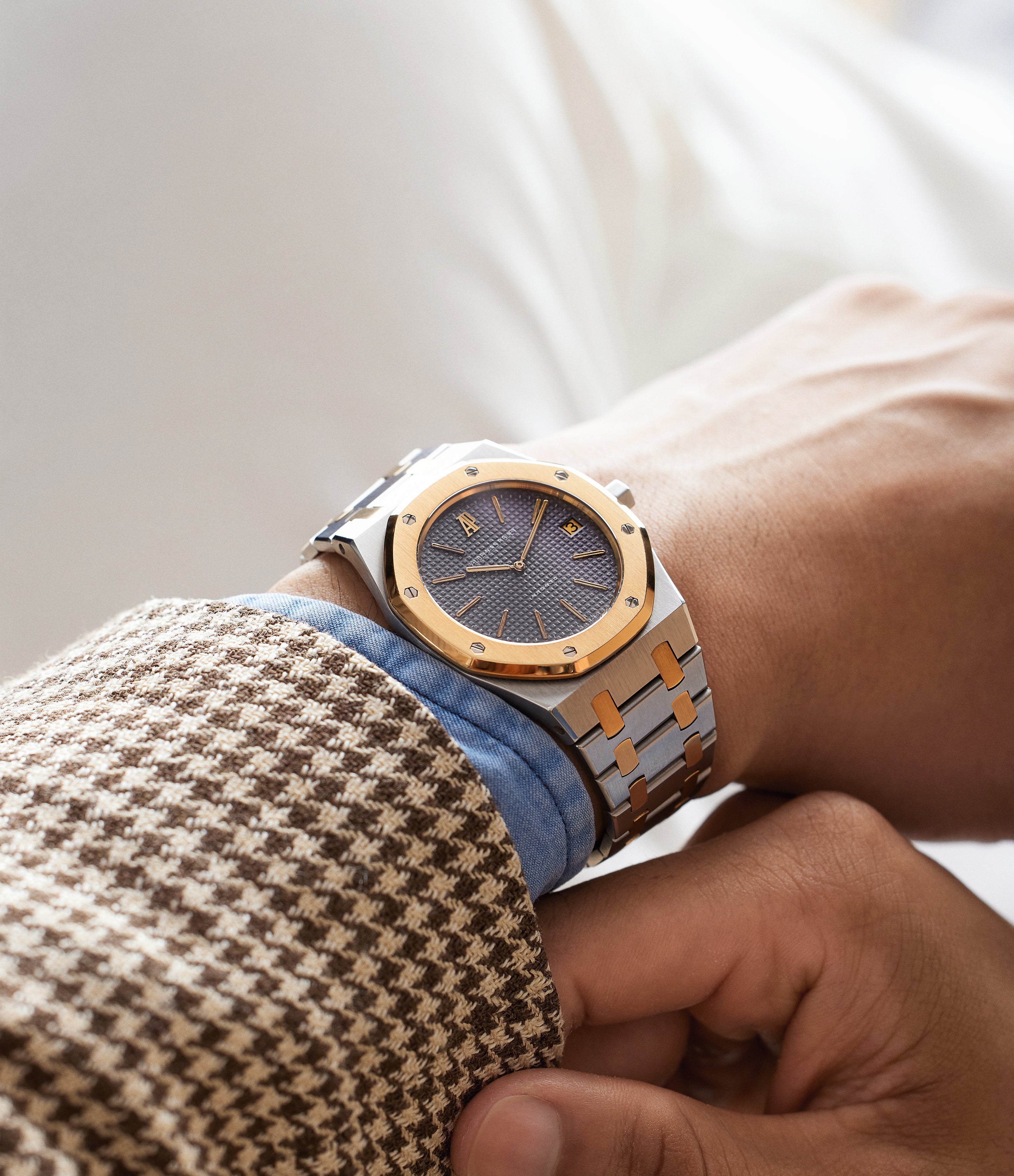 Buy Audemars Piguet Royal Oak 5402SA Audemars Piguet pre-owned