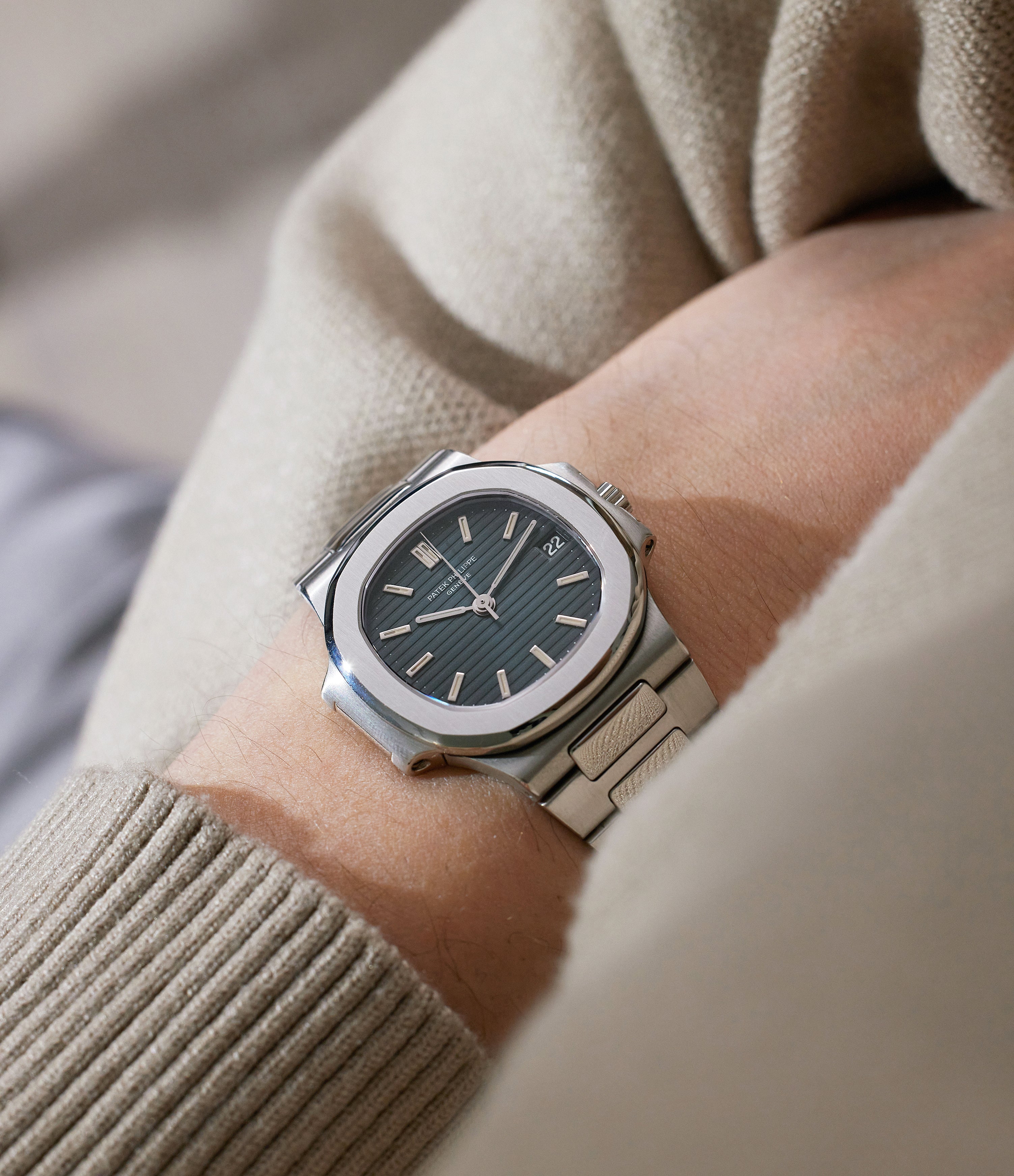 Patek 3800 hotsell