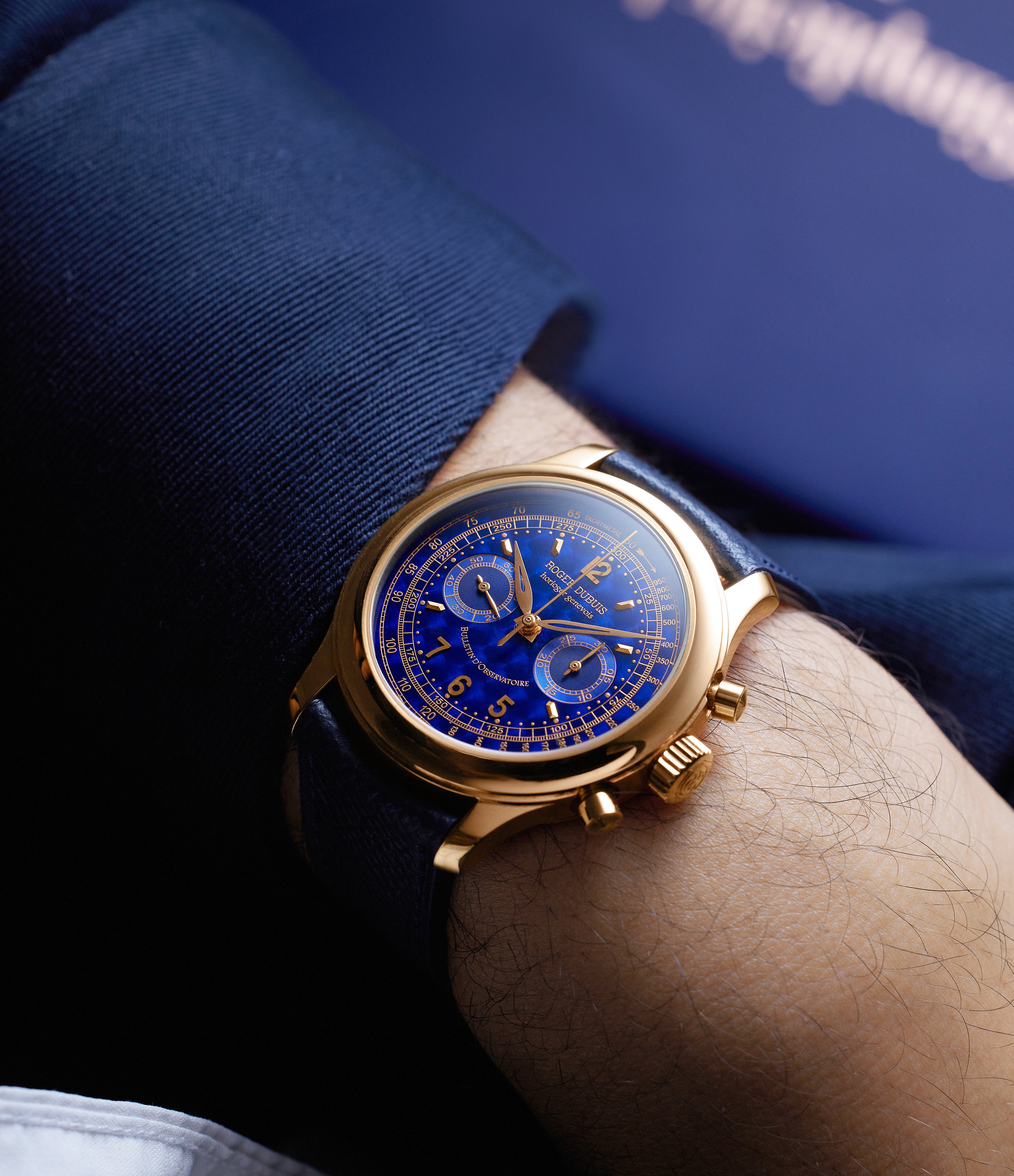 Roger online dubuis blue
