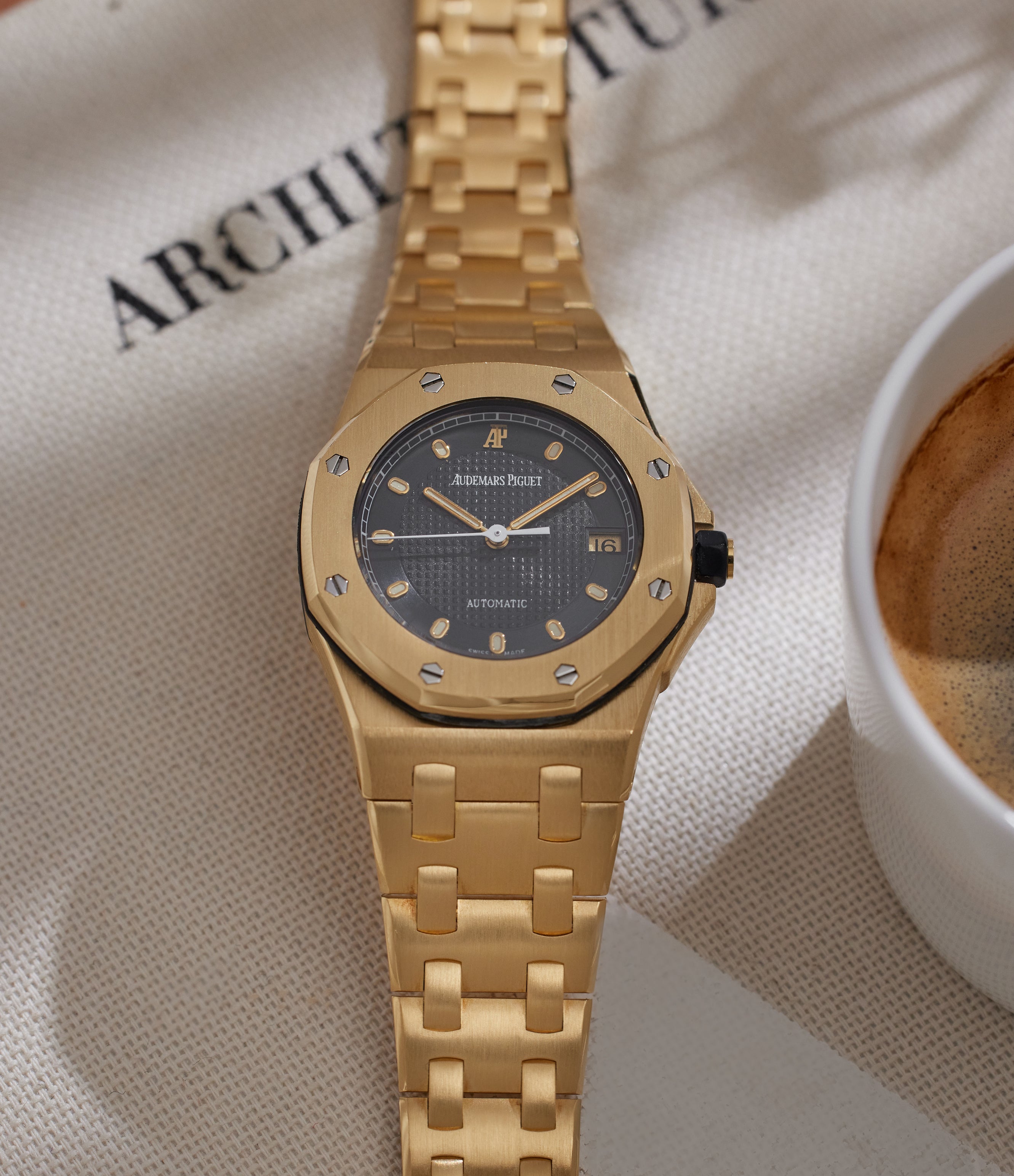 Ap royal oak discount 40mm