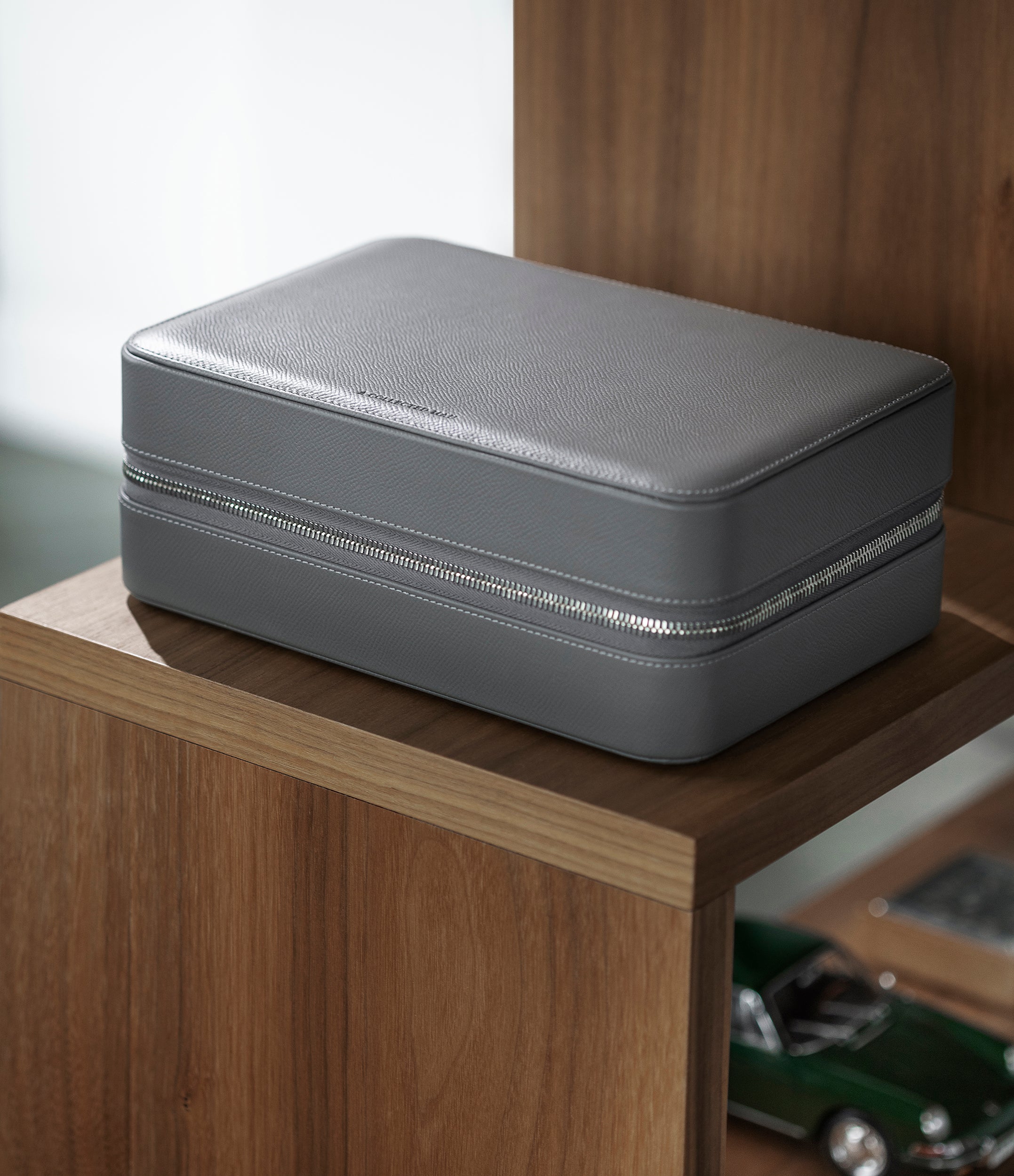 Grey watch box clearance