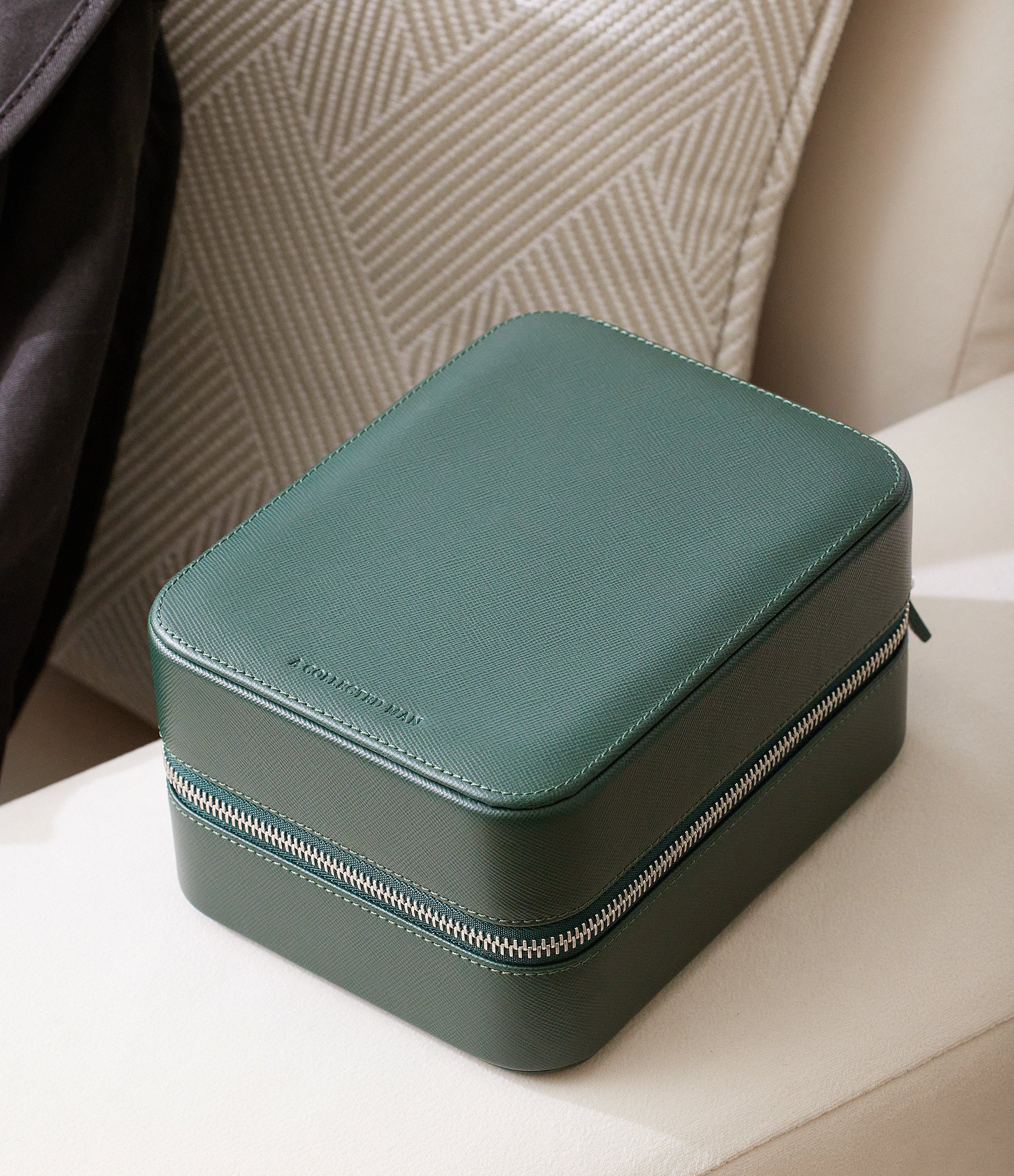 four watch box saffiano