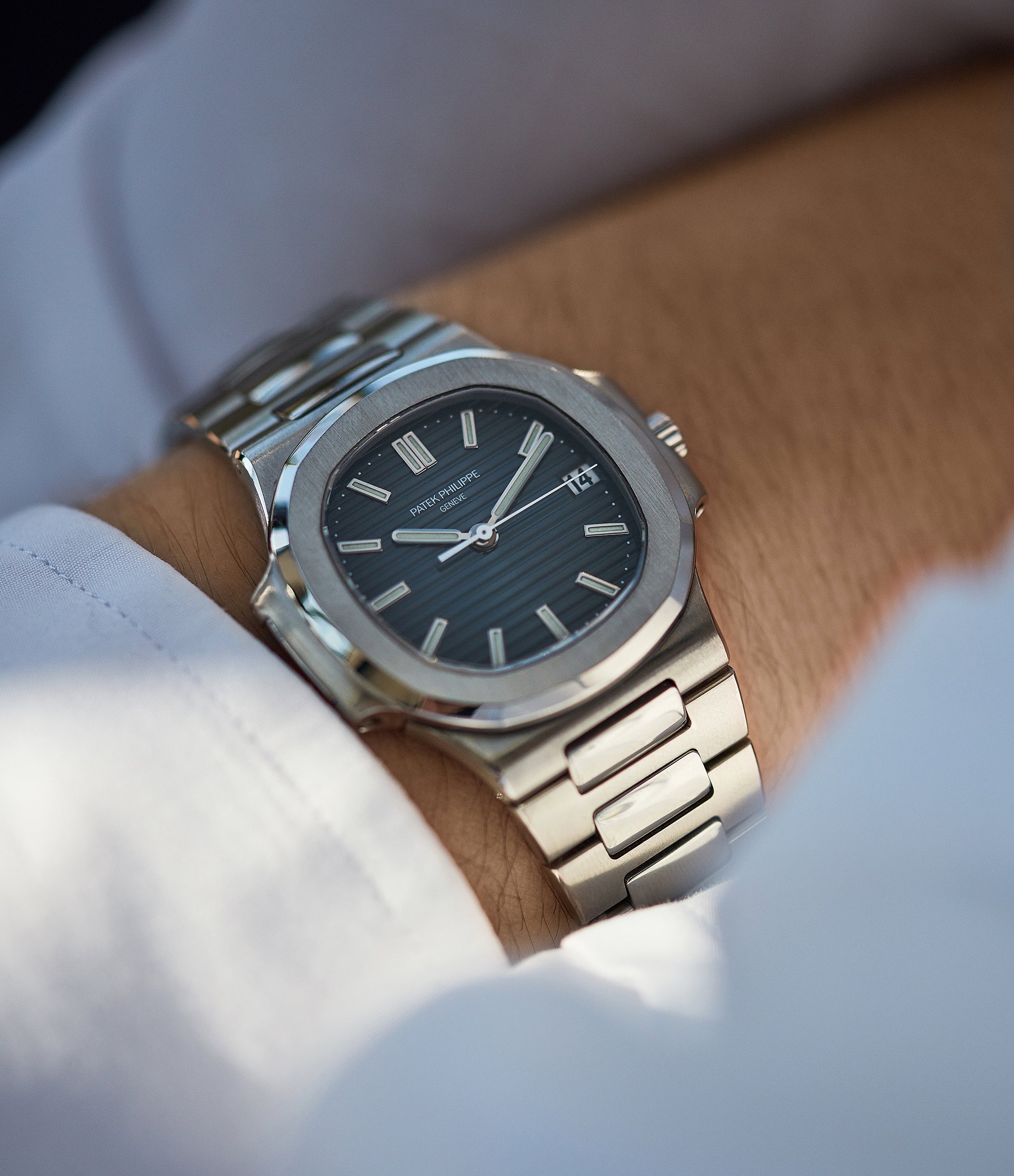 5800 patek 2025