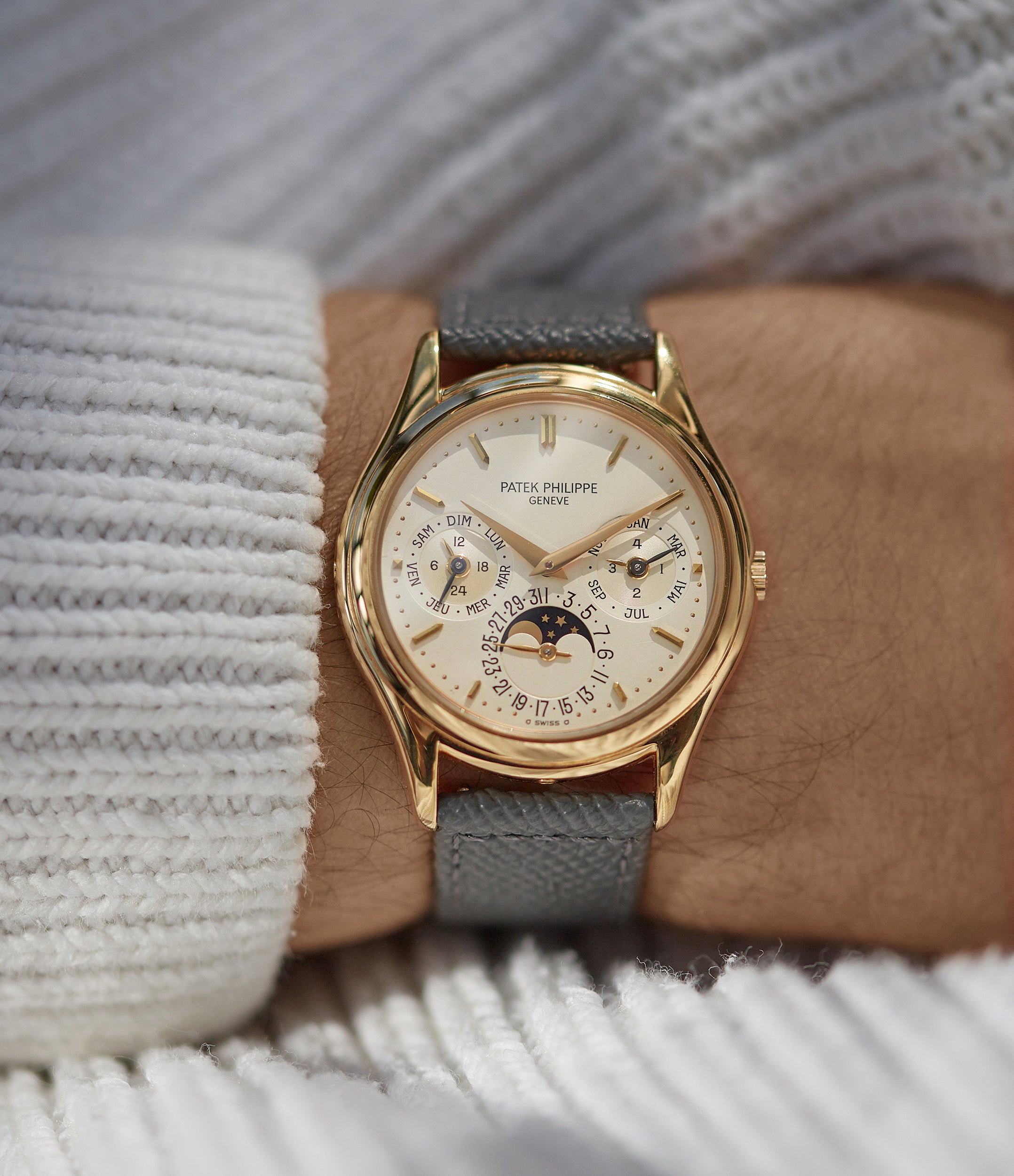Patek 3940j best sale