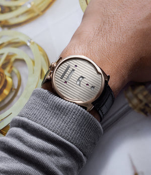 selling De Bethune DBDRS5  Rose Gold preowned watch at A Collected Man London