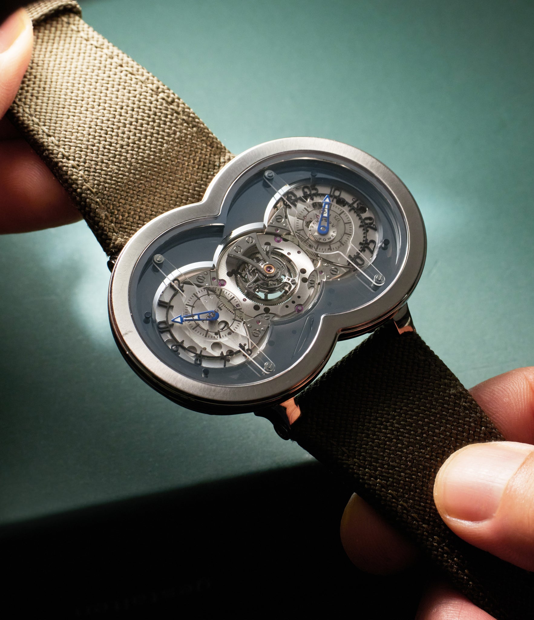 Horological Machine N°1 | 10.T41TL.0 | Titanium