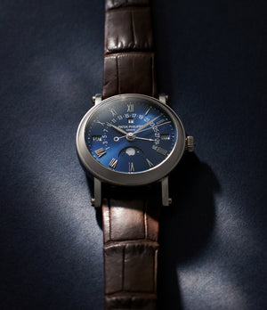 5059P | Saatchi London Edition | Platinum