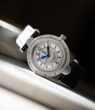 Classic | White Gold