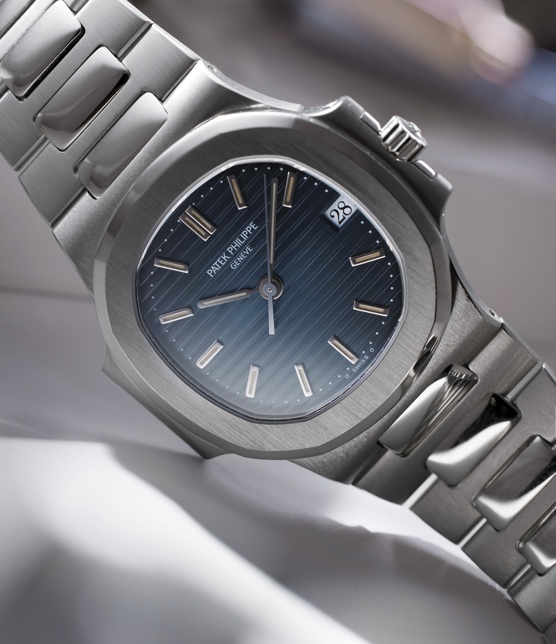 selling Patek Philippe Nautilus 3800/1P Platinum preowned watch at A Collected Man London
