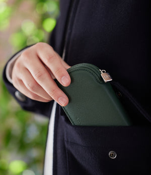 Amsterdam, one-watch One-watch slim pouch in emerald-green grained leather | Available World Wide | A Collected Man