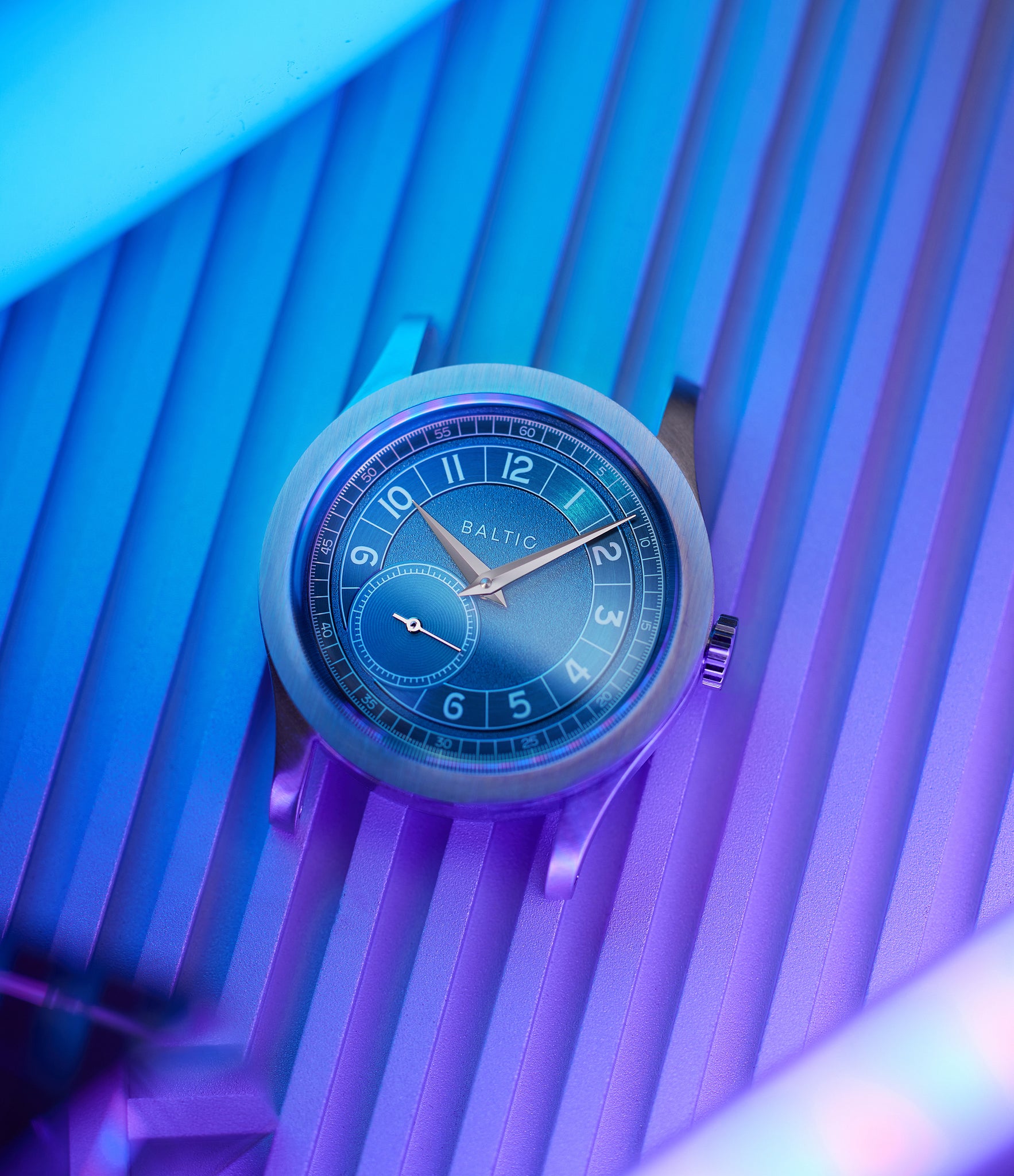 MR01 Blue Roulette | Limited Edition for A Collected Man – A COLLECTED MAN