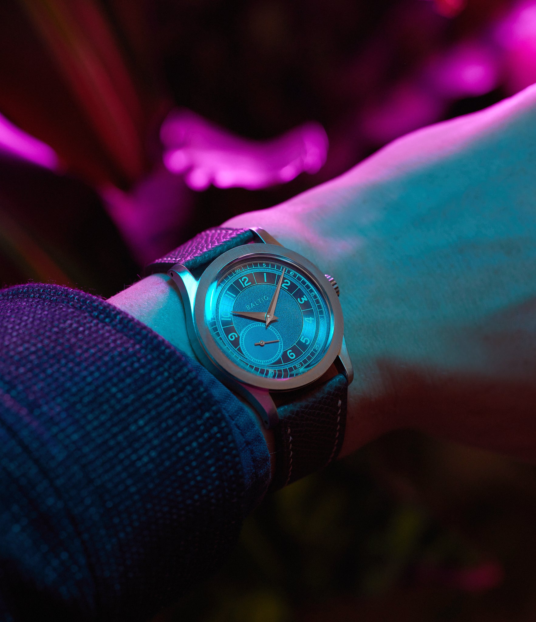 MR01 Blue Roulette | Limited Edition for A Collected Man – A COLLECTED MAN