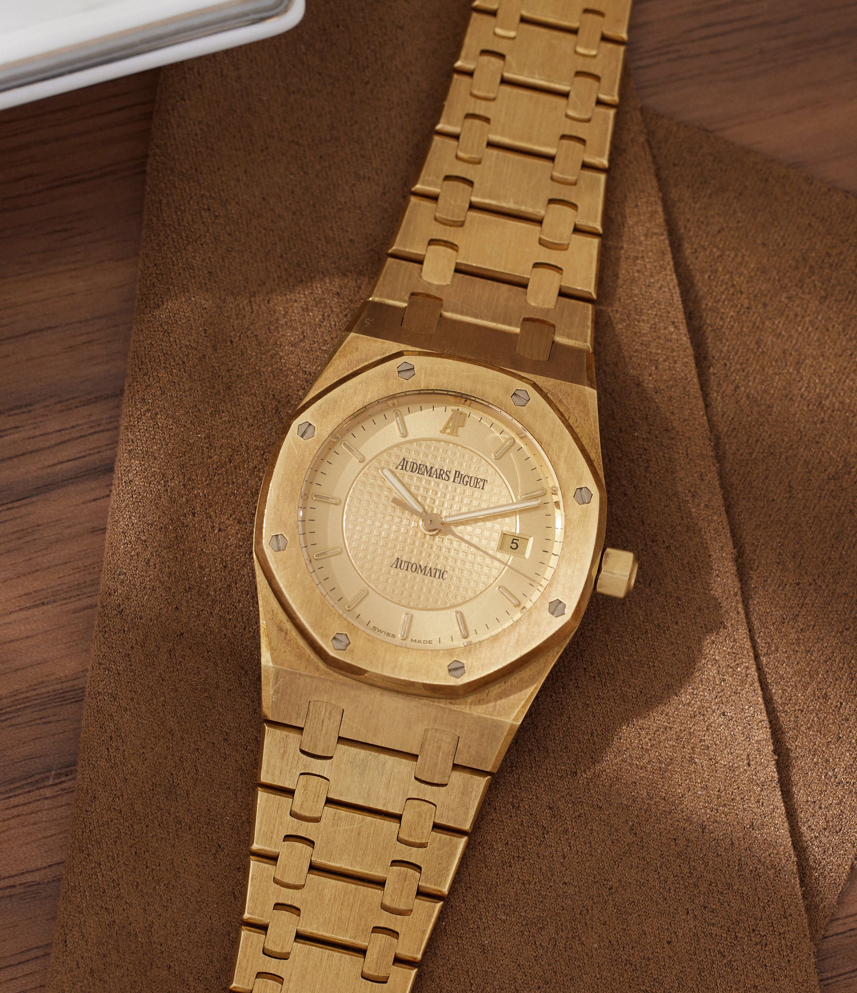 15050BA Limited Edition | Yellow Gold