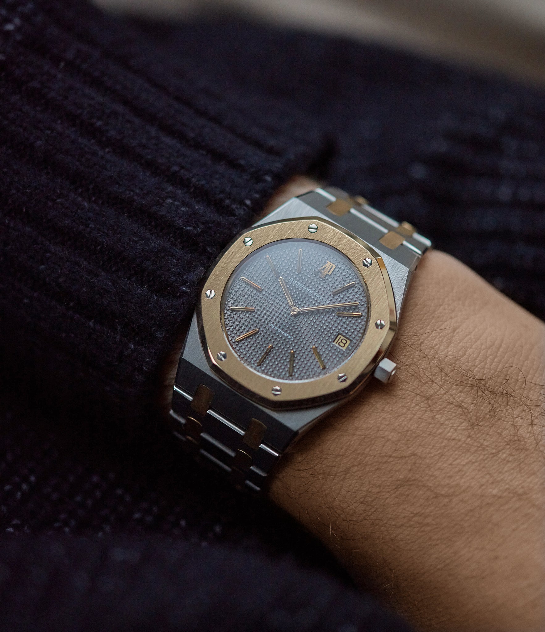 Buy vintage Audemars Piguet Royal Oak 5402SA steel/gold watch – A ...