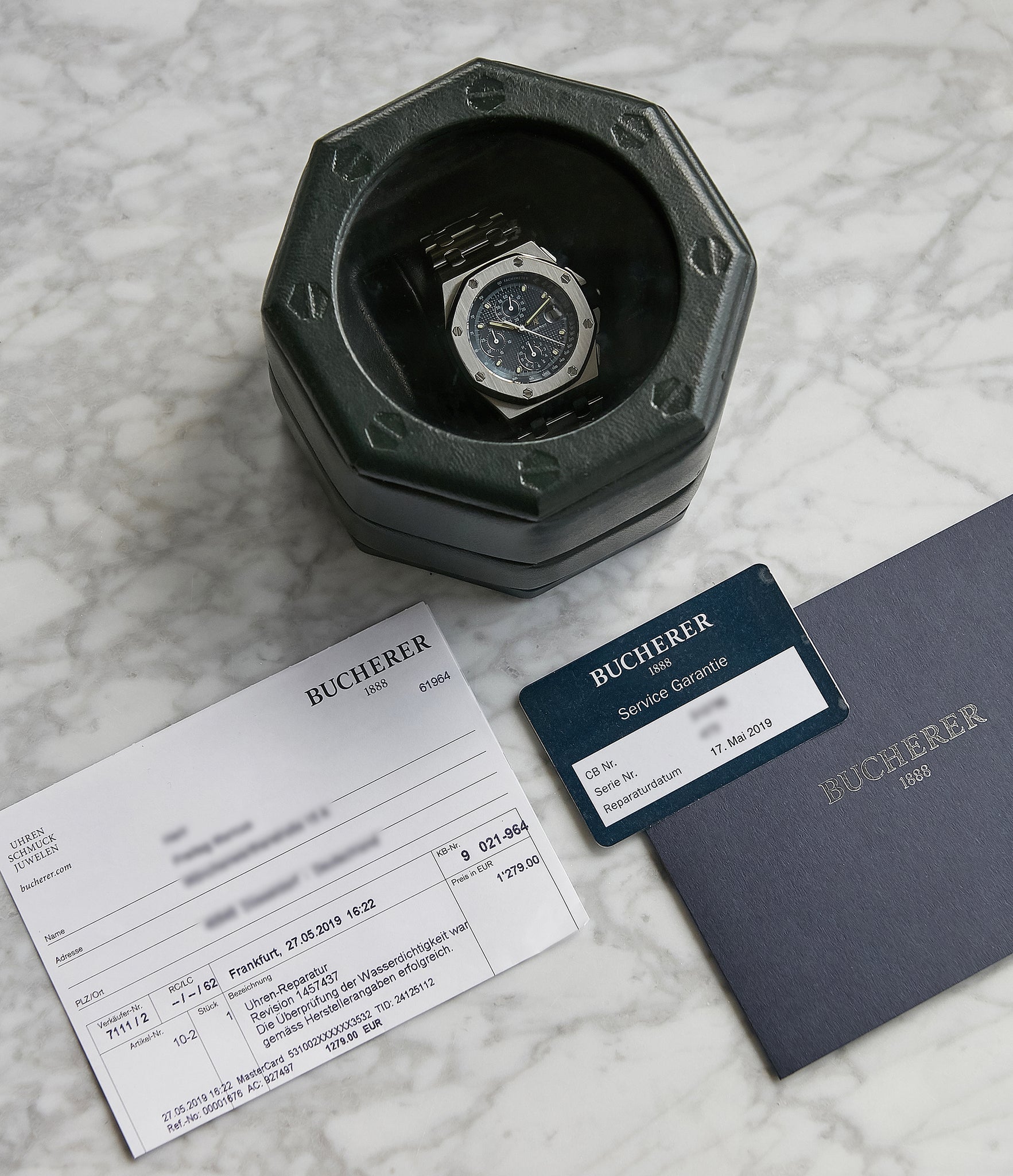 full set pre-owned Audemars Piguet Royal Oak Offshore 'The Beast' 25721 steel vintage chronograph watch for sale online A Collected Man London UK specialist of rare watches
