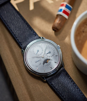 selling Audemars Piguet Quantieme Perpetual Calendar platinum PT2567 rare vintage dress watch for sale online A Collected Man London UK specialist rare watches