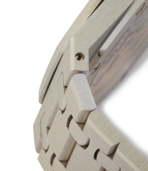 Royal Oak | 15202BC | "Jumbo" | White Gold
