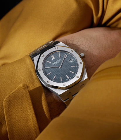 Audemars piguet royal oak wrist shot sales
