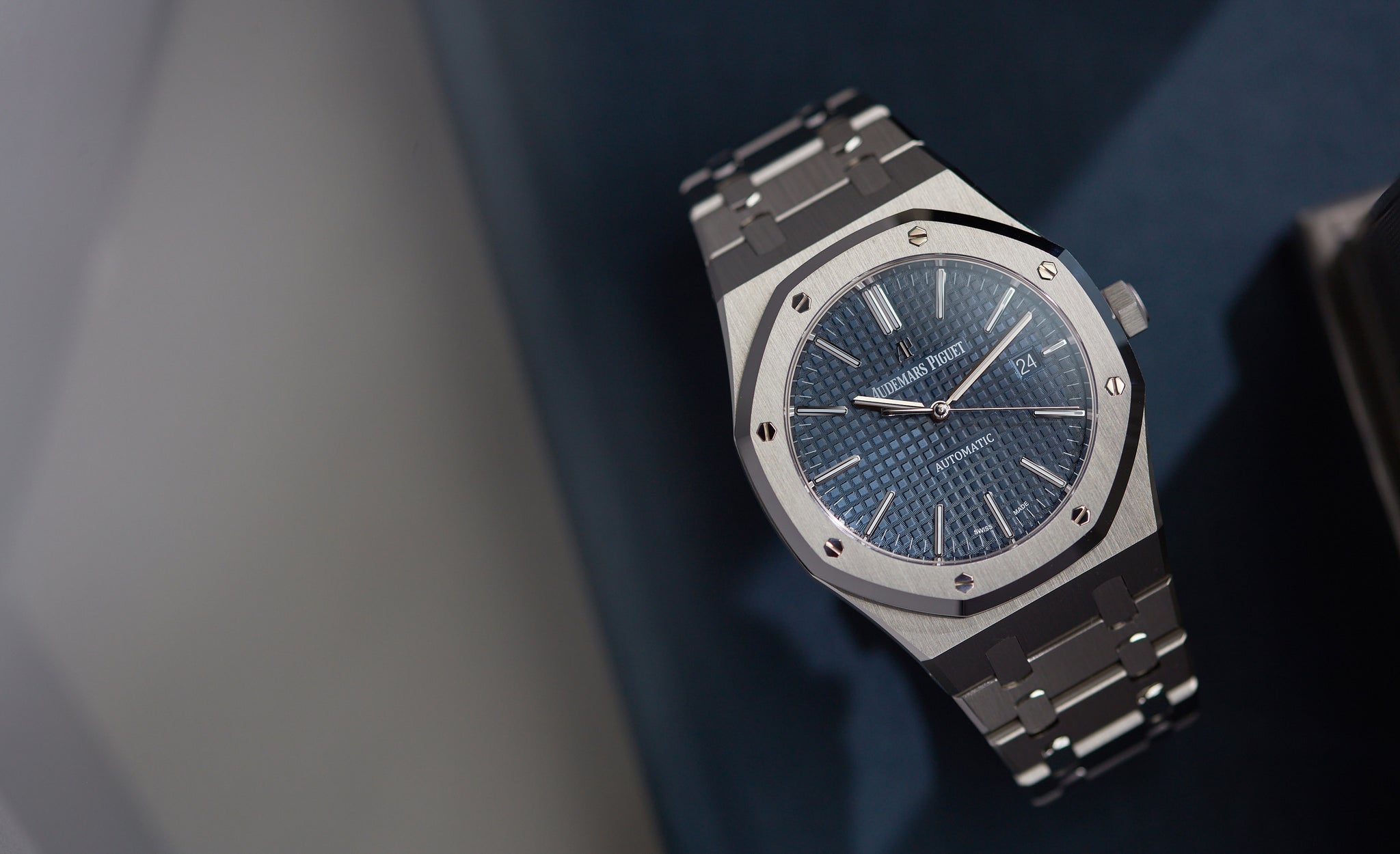 Royal Oak | Steel