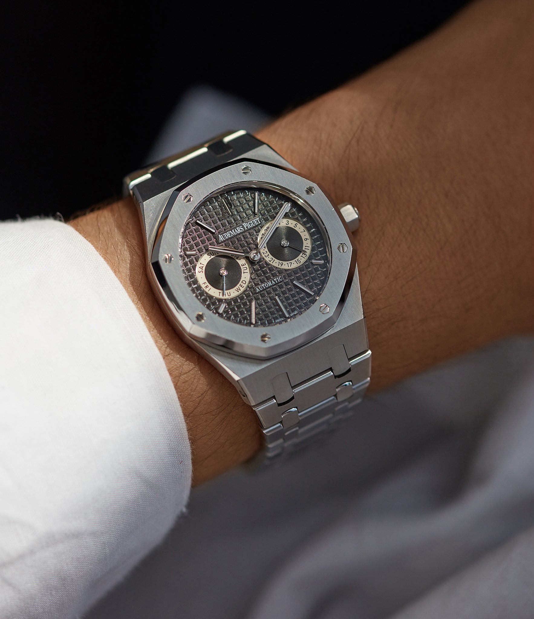 Buy Audemars Piguet 26330ST watch | Royal Oak – A COLLECTED MAN