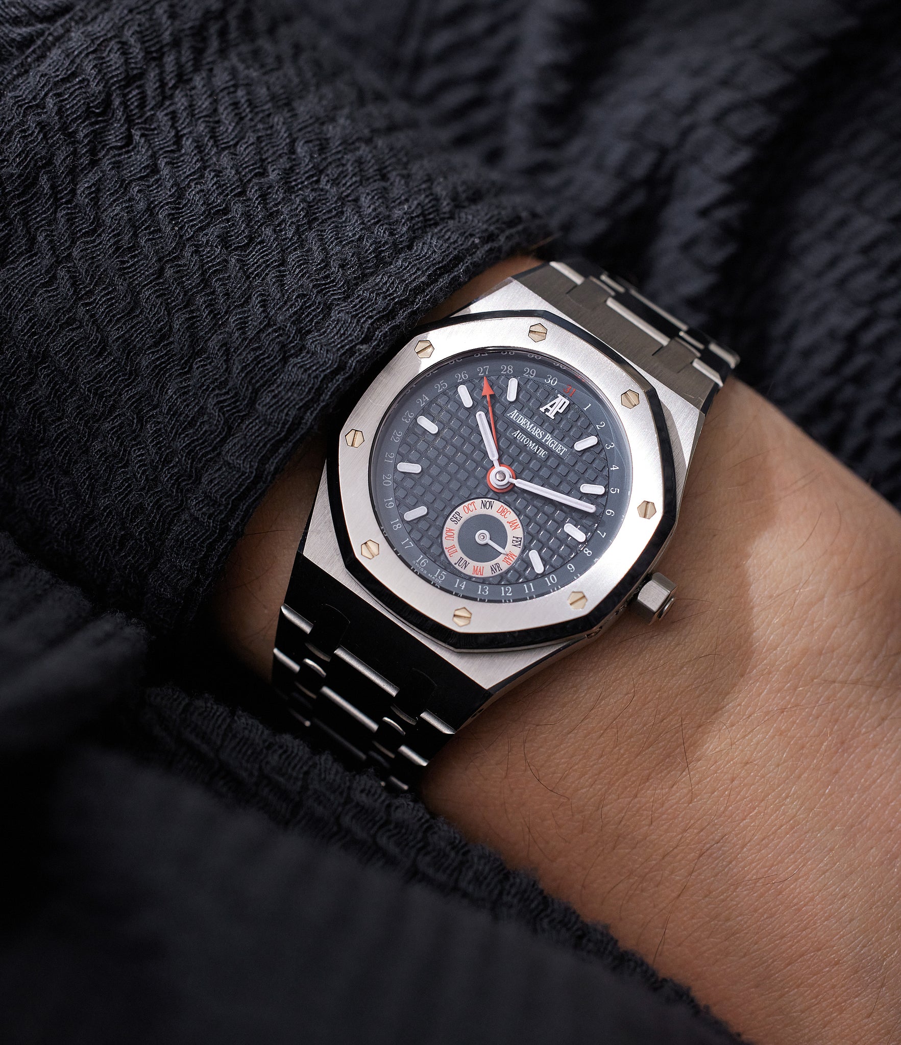 25920st Royal Oak Quantième Annuel 25920ST Stainless Steel Buy Audemars Piguet ...