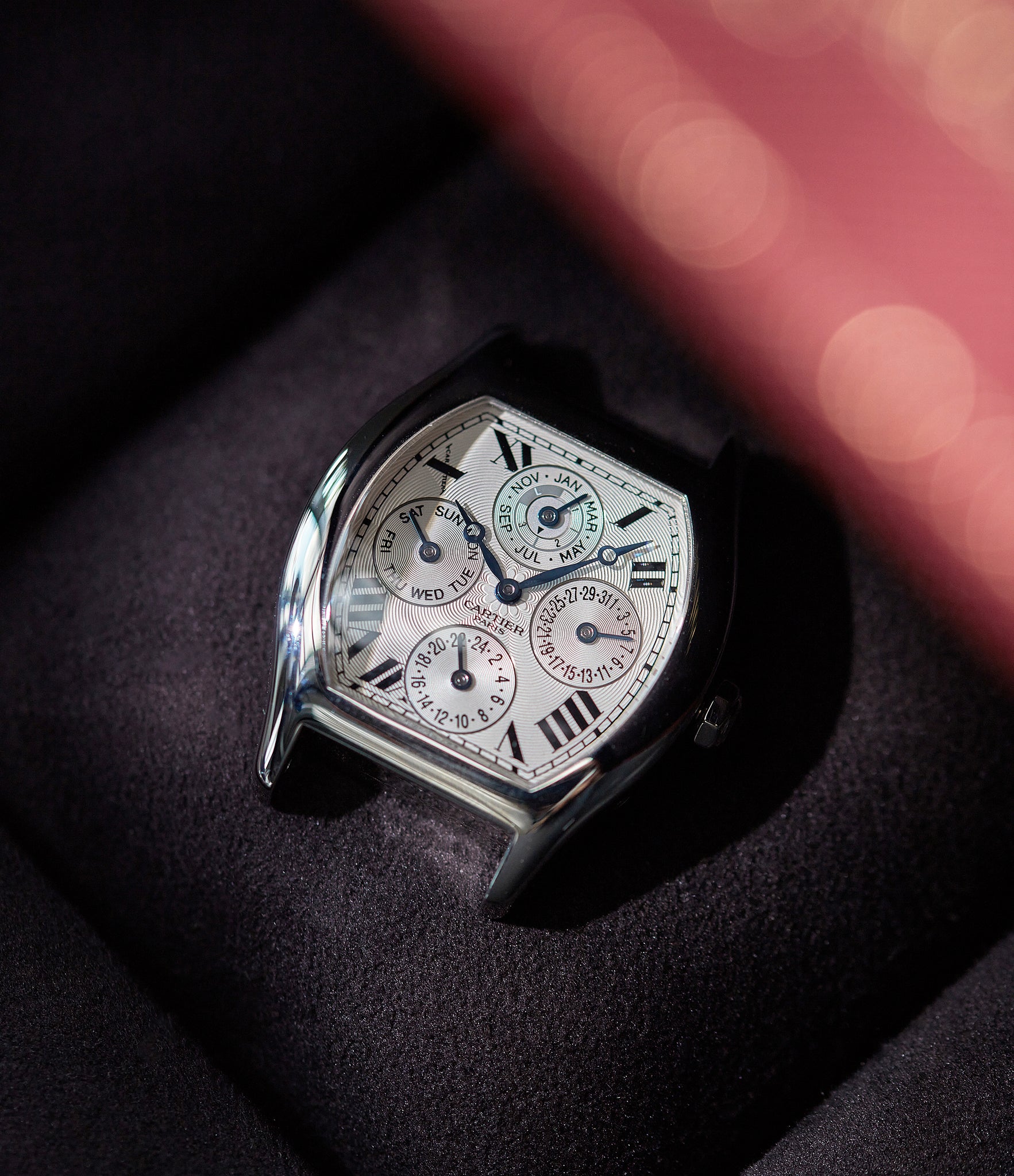 Perpetual Calendar 2646 Platinum
