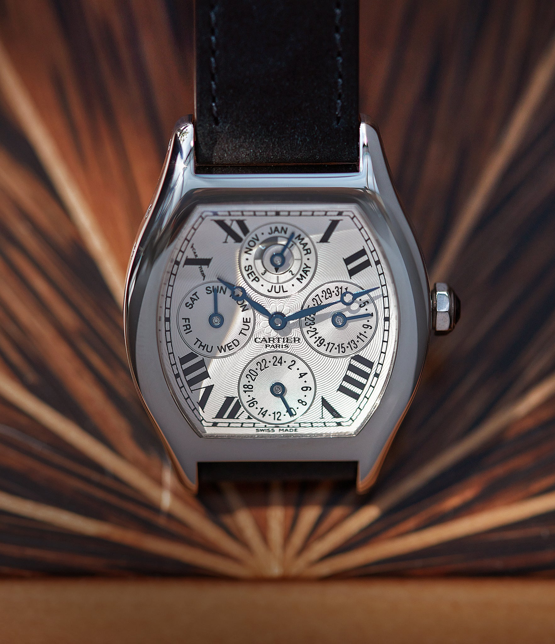 Perpetual Calendar 2646 Platinum