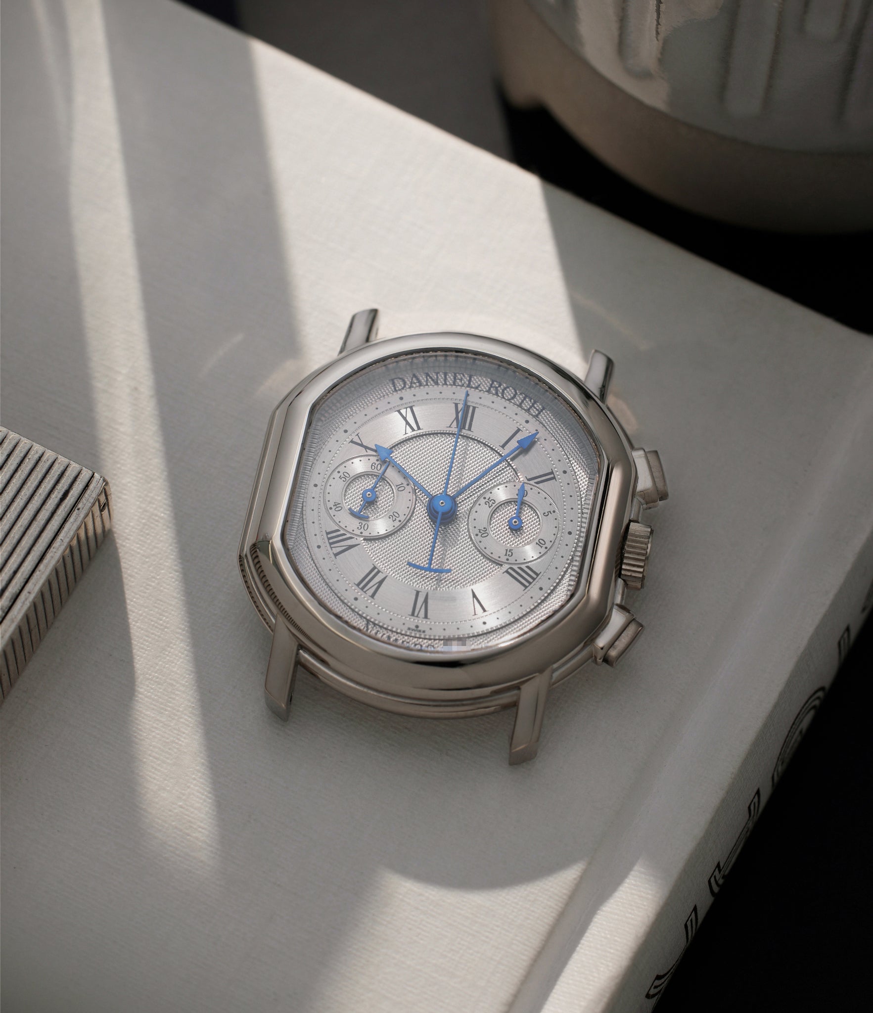 C147 Chronograph | White Gold