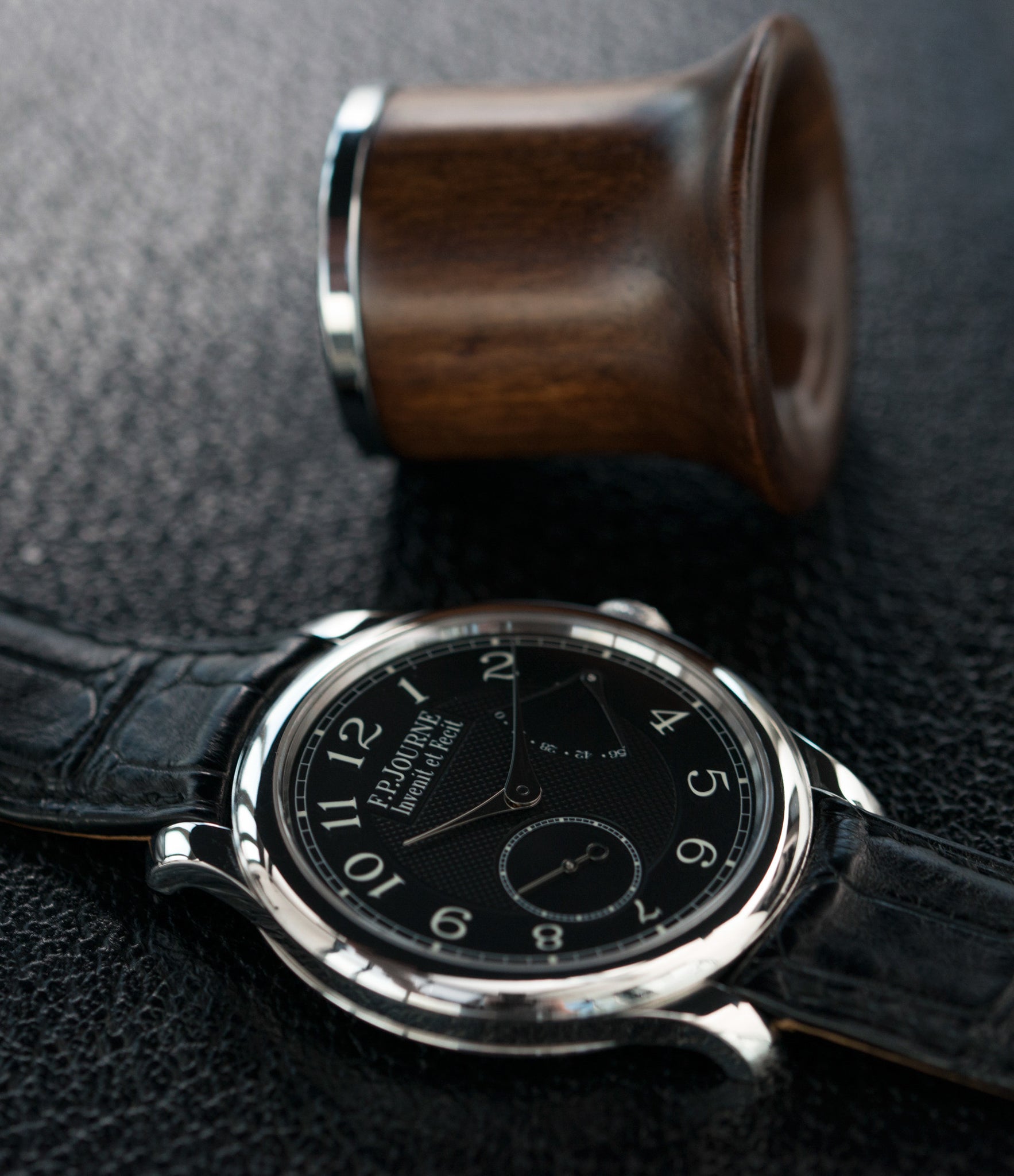 time-only dress watch F. P. Journe Chronometre Souverain Black Label 40 mm platinum for sale online at A Collected Man London online specialist of independent watchmakers