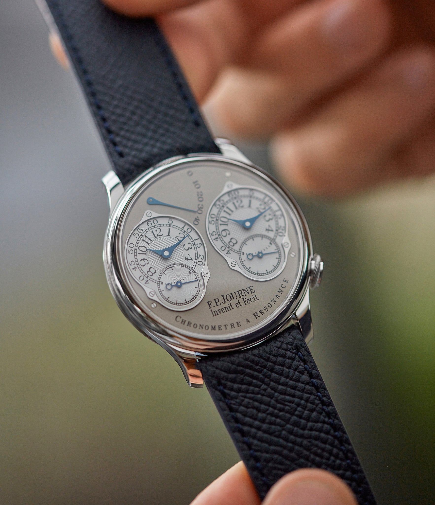Chronomètre à Résonance | Gold Movement | Platinum