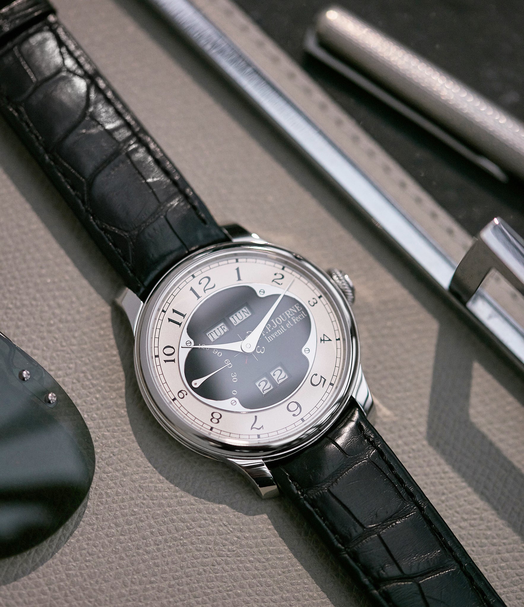 Octa Quantieme Perpetual | Platinum
