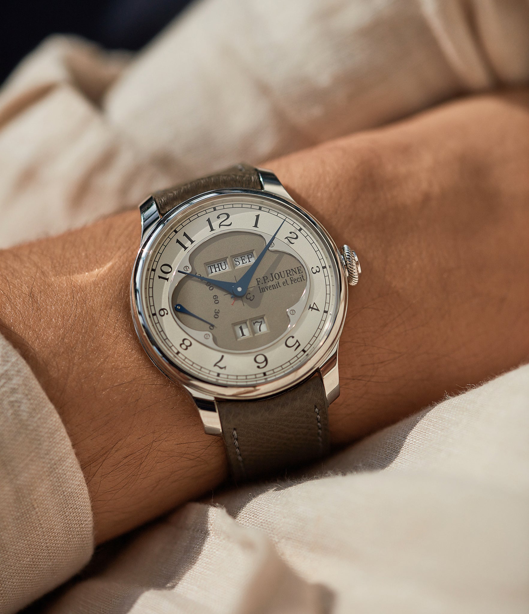 Octa Quantième Perpétuel | Platinum