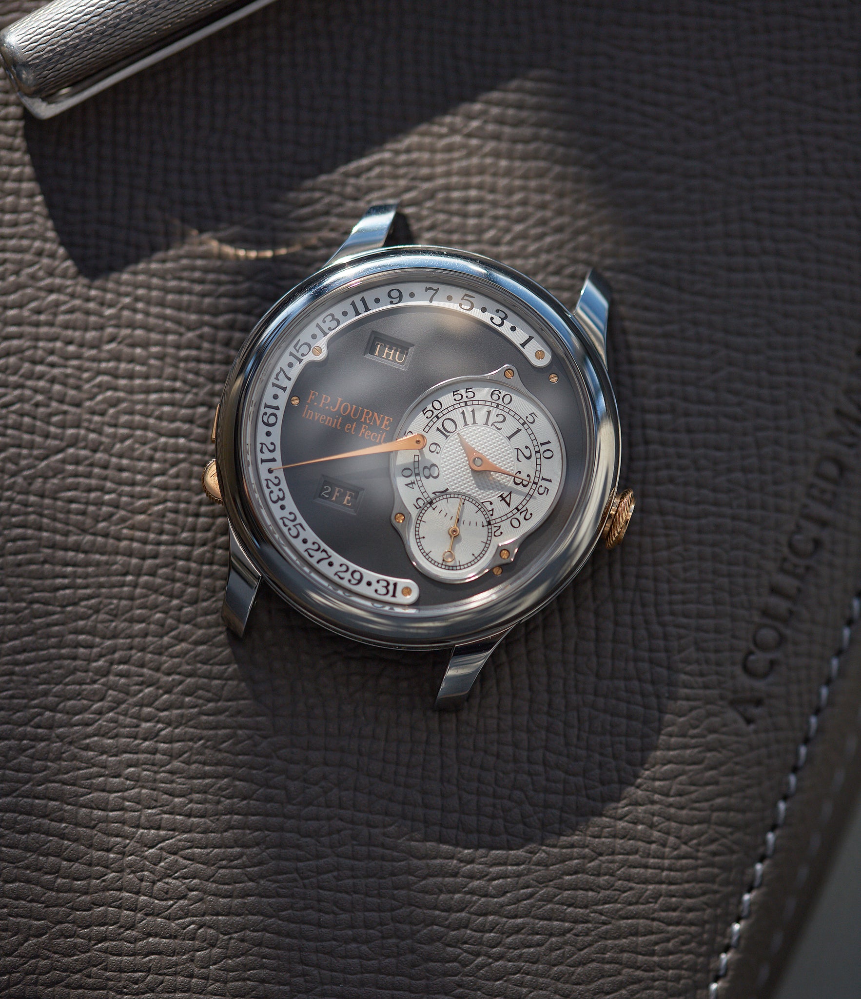 Octa Perpétuelle Anniversaire | Tokyo | 40mm | Titanium