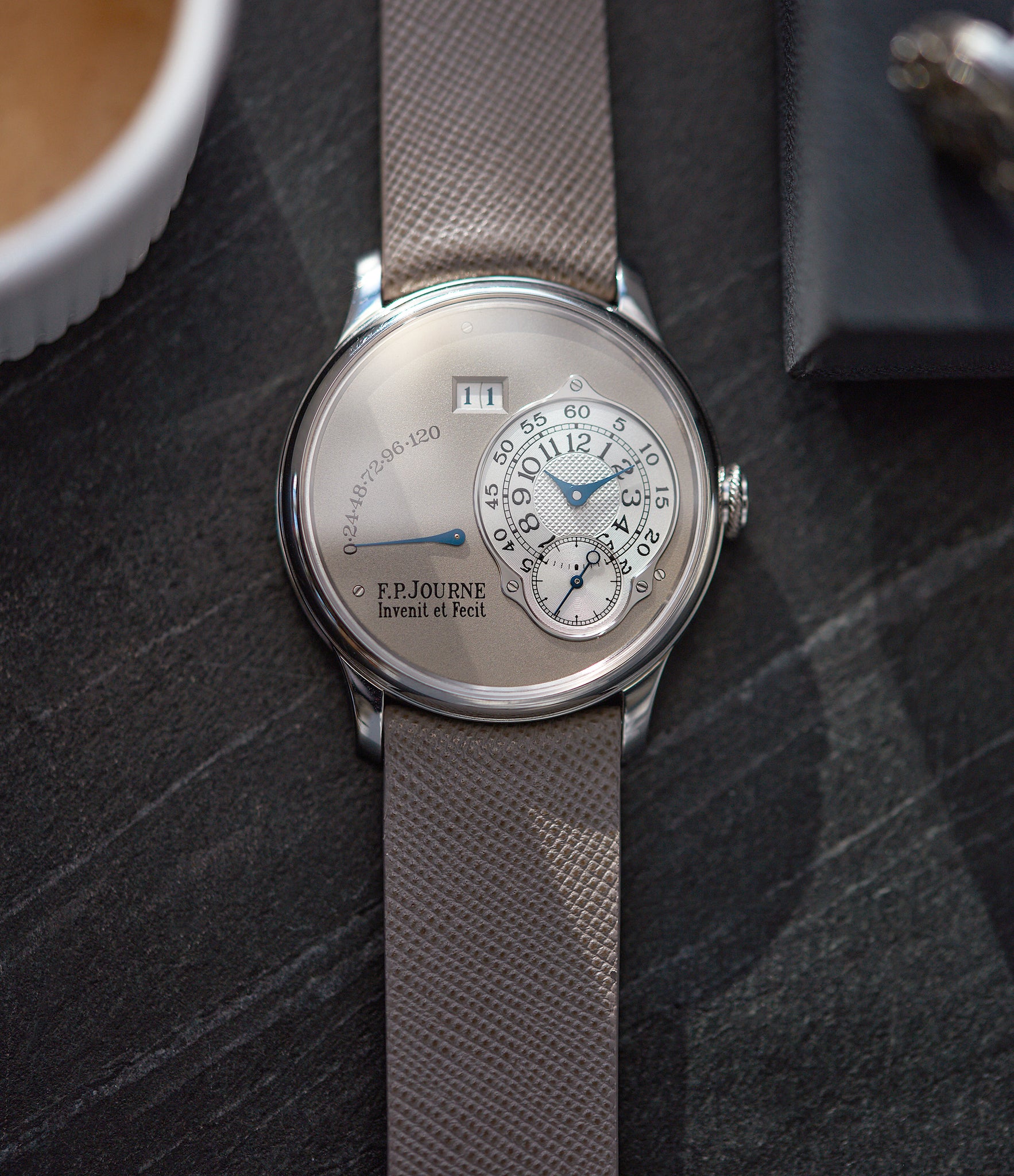 Octa Réserve de Marche | 38mm | Platinum