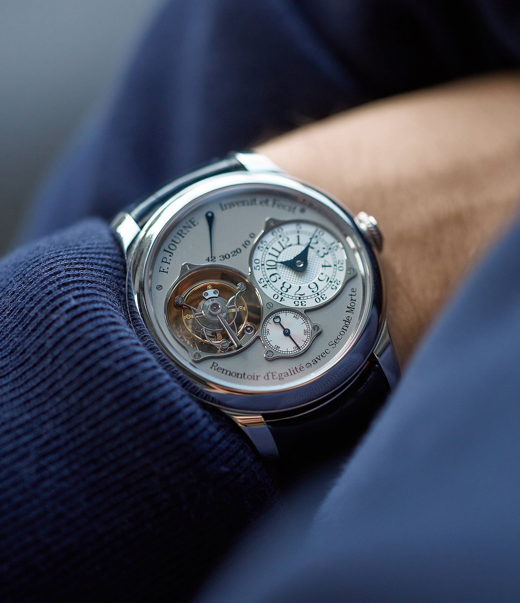 men's rare wristwatch F. P. Journe Tourbillon Souverain TN dead-beat seconds 40mm platinum pre-owned watch for sale online at A Collected Man London UK specialist of rare watches