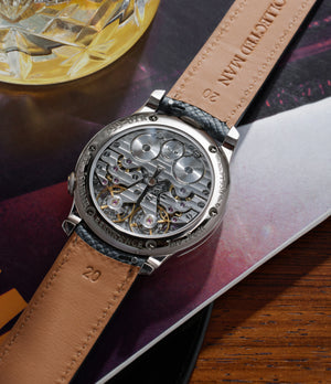 Caseback Displace back | F. P. Journe | Ruthenium Chronomètre à Résonance | 01R | Platinum | Available worldwide at A Collected Man