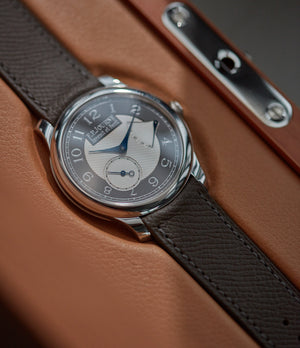 Buy grained leather quality watch strap in smoky ash grey from A Collected Man London, in short or regular lengths. We are proud to offer these hand-crafted watch straps, thoughtfully made in Europe, to suit your watch. Available to order online for worldwide delivery.