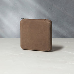 Geneva, six-watch folio Six-watch slim folio in brown taupe nubuck leather | A Collected Man | Available Worldwide