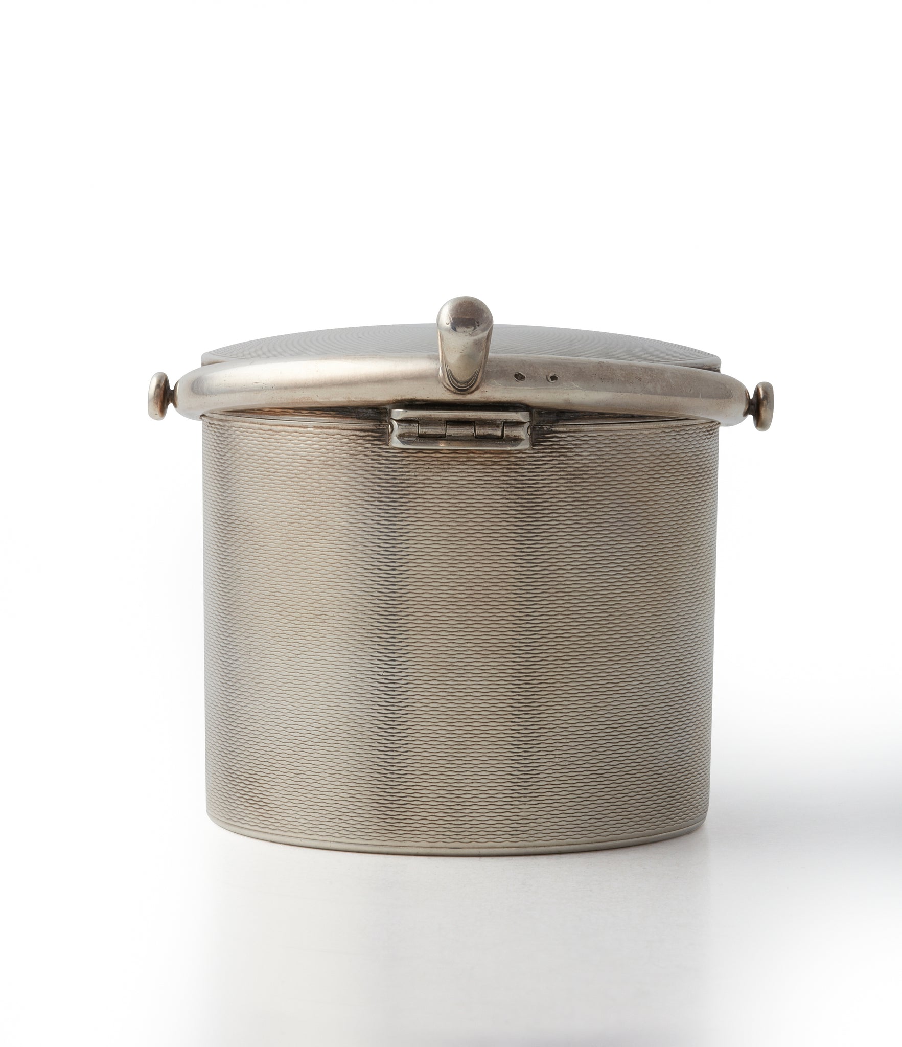 for sale Hermès silver cigarette pot engine-turned motif men's collectable