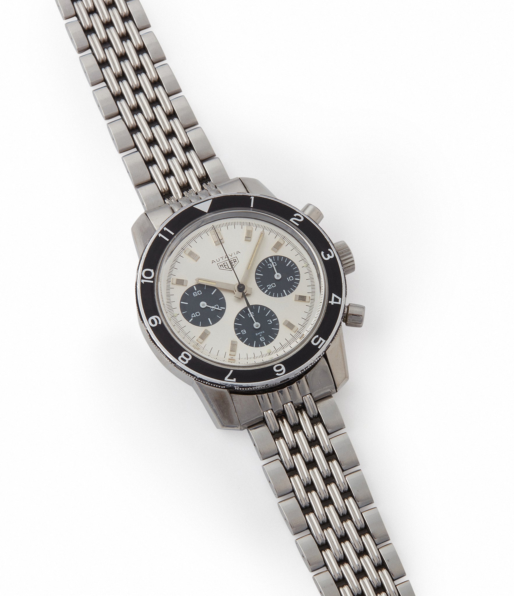 selling vintage Heuer Autavia 2446 C SN silver dial rare chronograph test dial Valjoux 72 watch