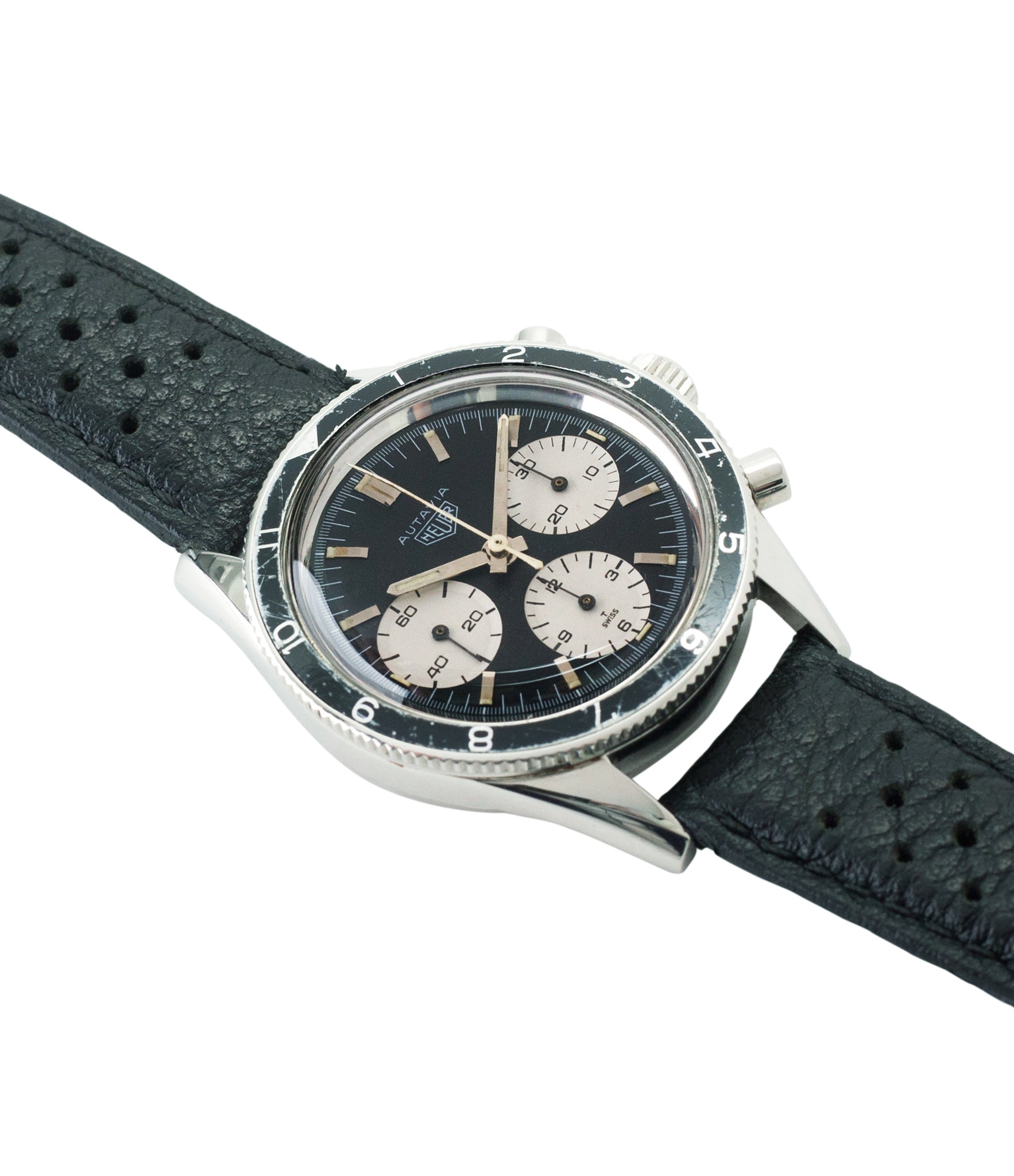 buy vintage Heuer Autavia Rindt 2446 Valjoux 72 manual-winding steel sport chronograph watch for sale online at A Collected Man London UK vintage rare watch specialist