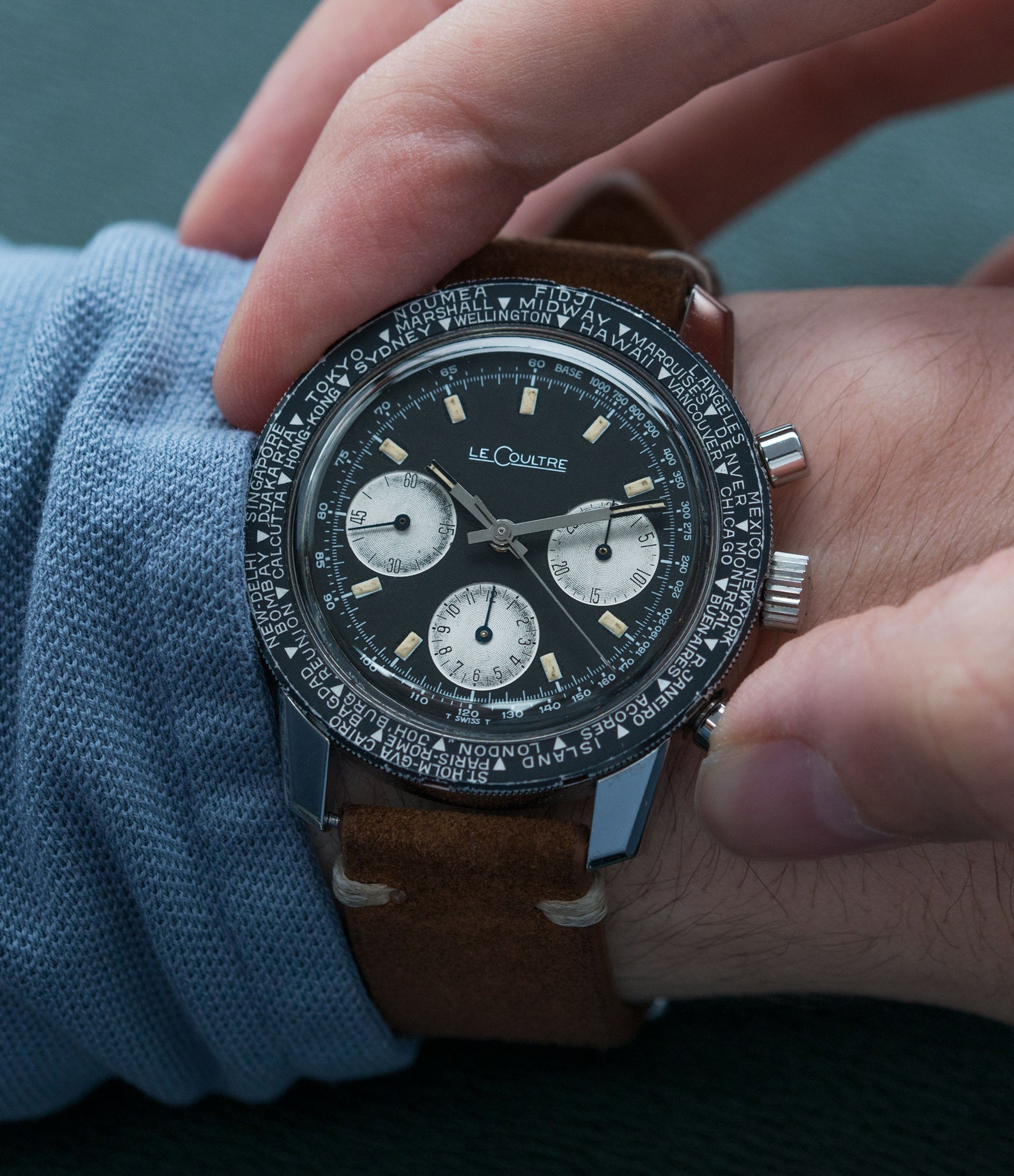 Buy vintage LeCoultre Deep Sea Shark E2643 Buy vintage LeCoultre