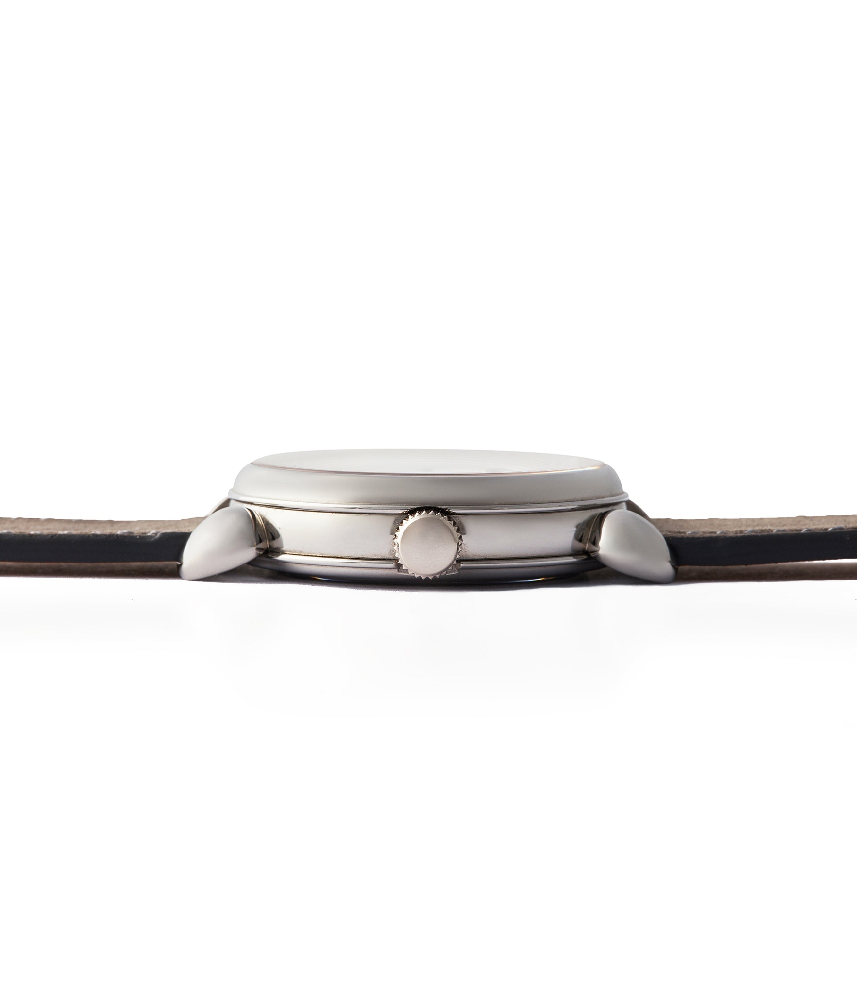 Vingt-8 | Burgundy Red Dial | Titanium