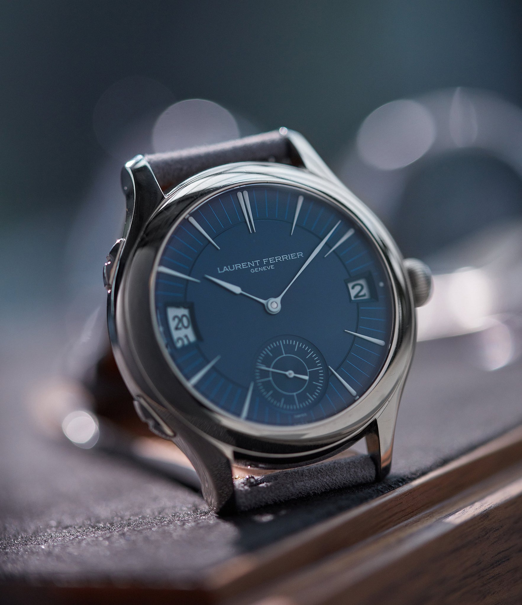 rare Laurent Ferrier Galet Traveller Micro-rotor blue dial pre-owned watch for sale online A Collected Man London UK specialist independent watchmakers