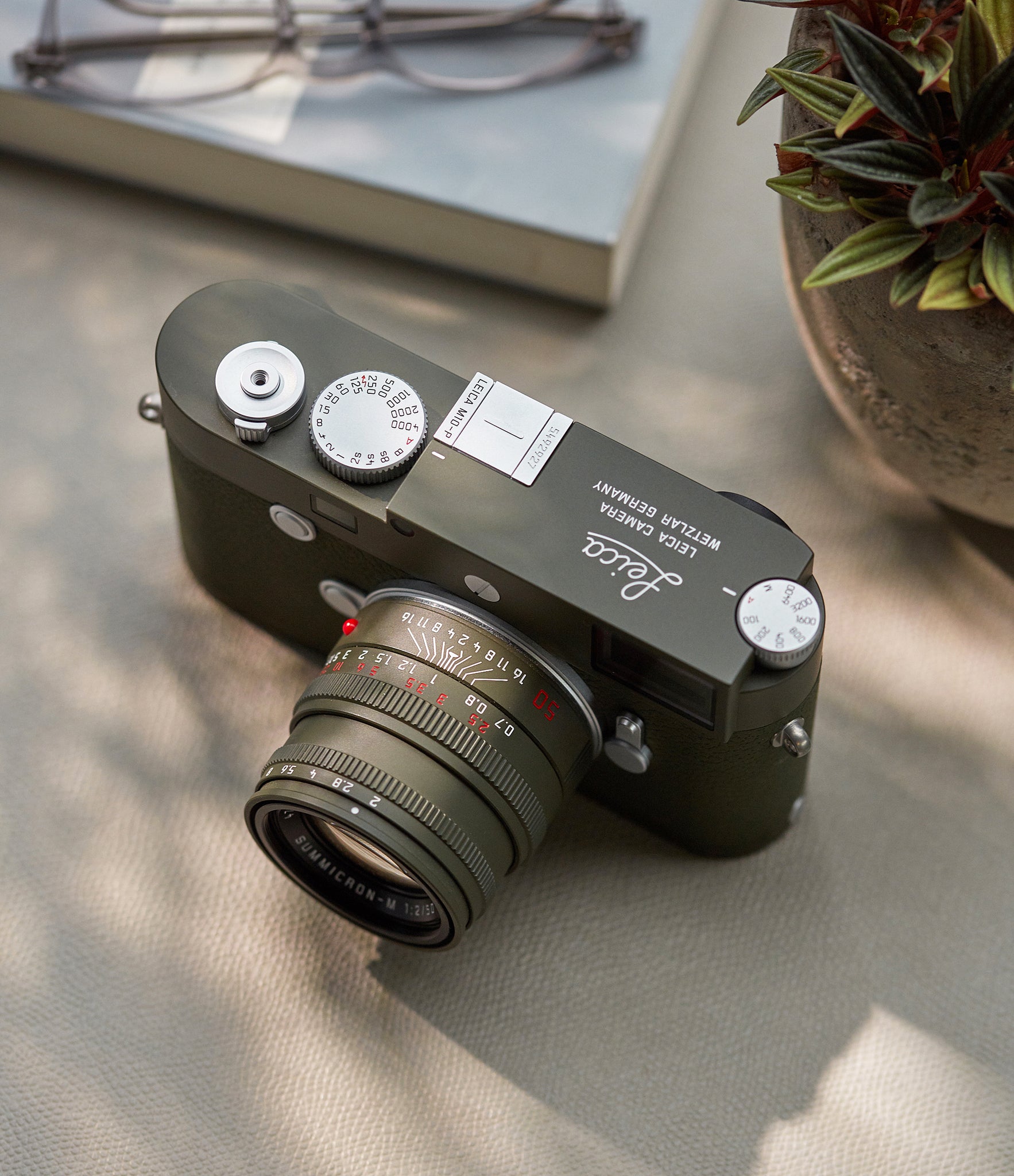 M10-P 'Safari Edition' camera | body and lens