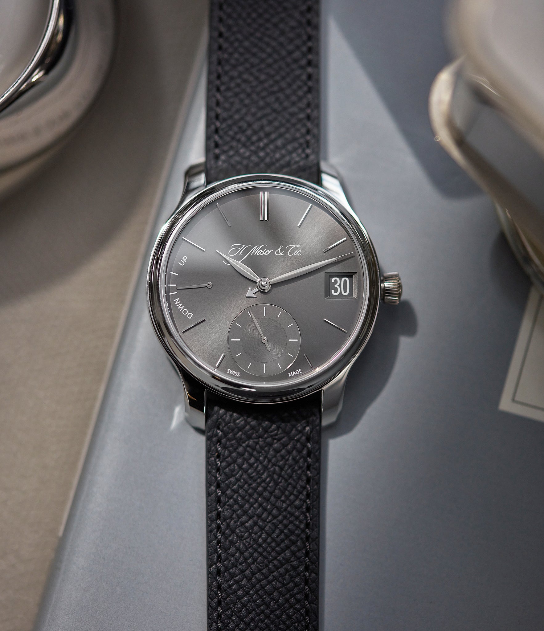 Endeavour Perpetual Calendar | Platinum