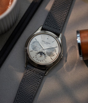 Perpetual Calendar 3940G | Grey Gold