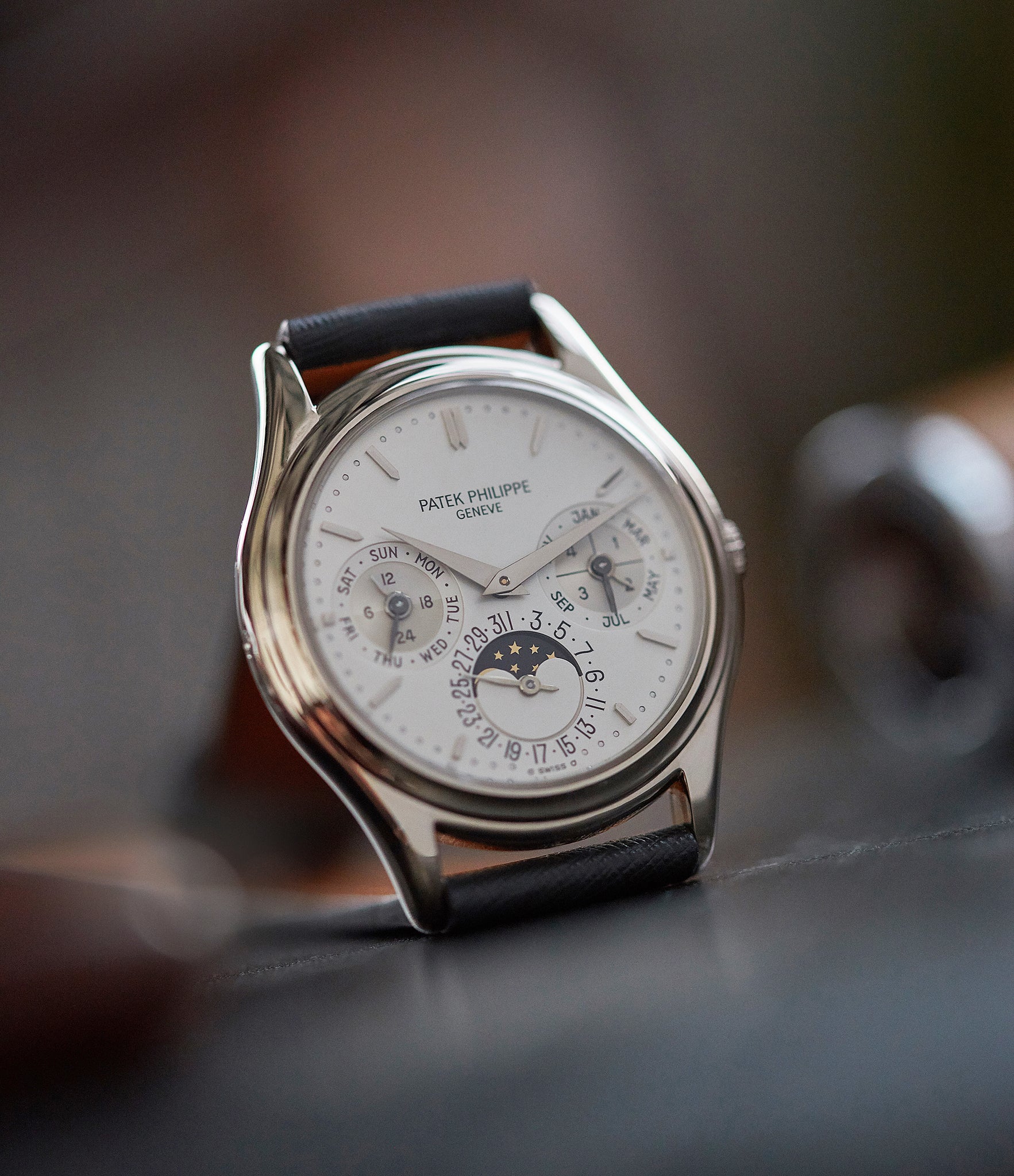 buy vintage Patek Philippe 3940G Perpetual Calendar vintage rare watch English dial for sale online at A Collected Man London UK specialist of rare watches