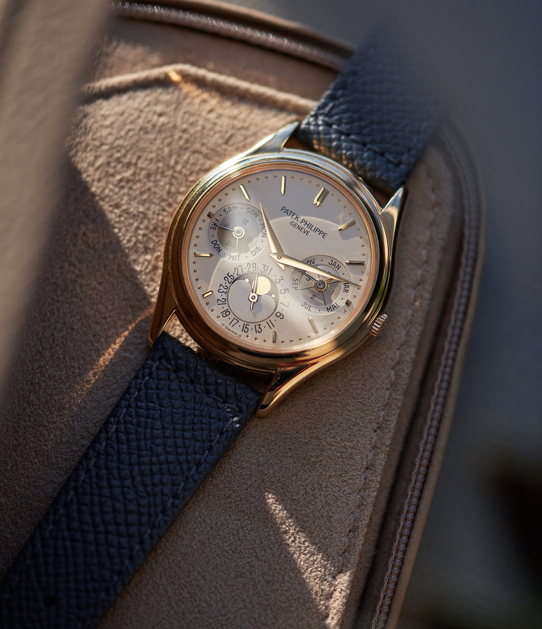 3940J | Perpetual Calendar | The "X" | Yellow Gold